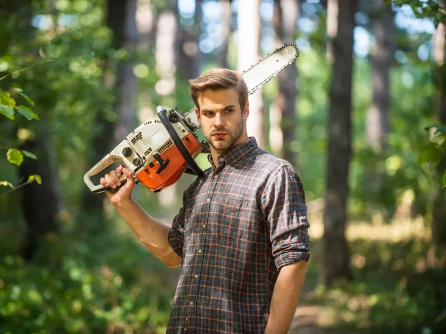 Chainsaw
